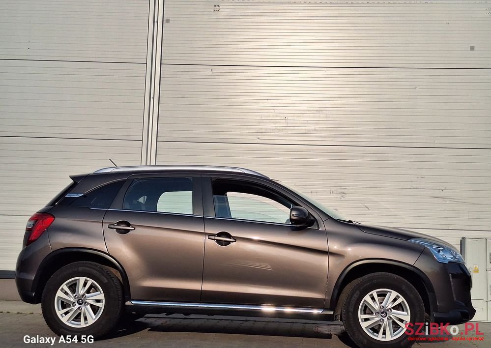 2015' Citroen C4 Aircross photo #5