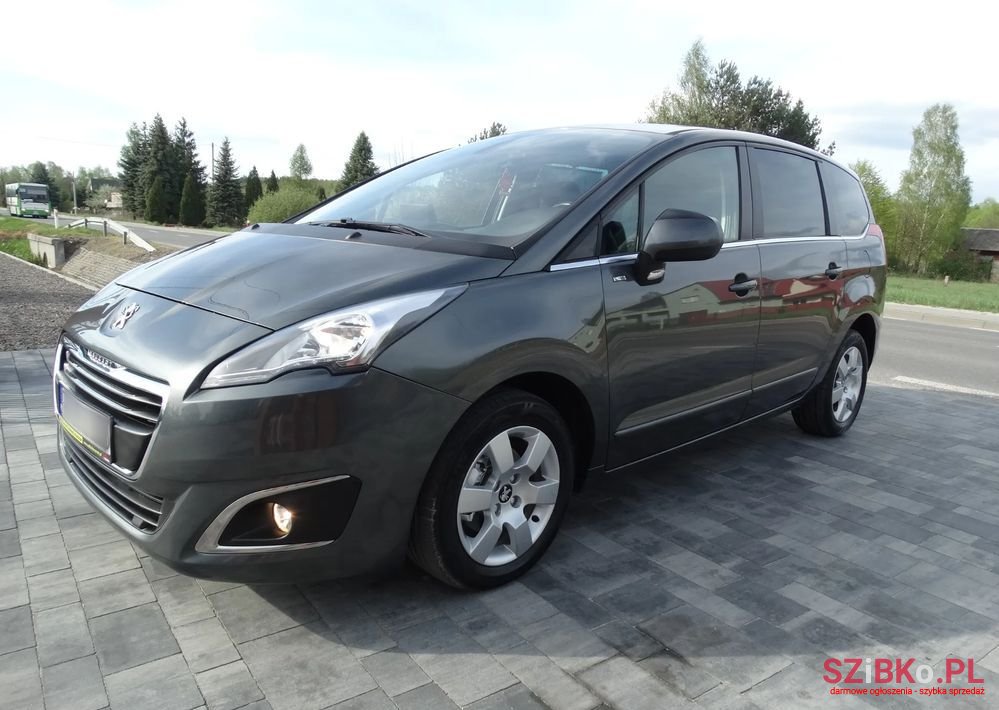 2014' Peugeot 5008 photo #3