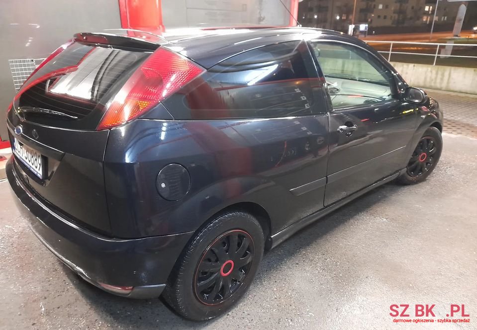 2001' Ford Focus photo #4