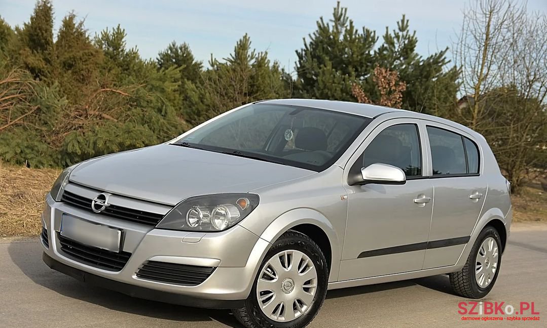 2004' Opel Astra photo #3