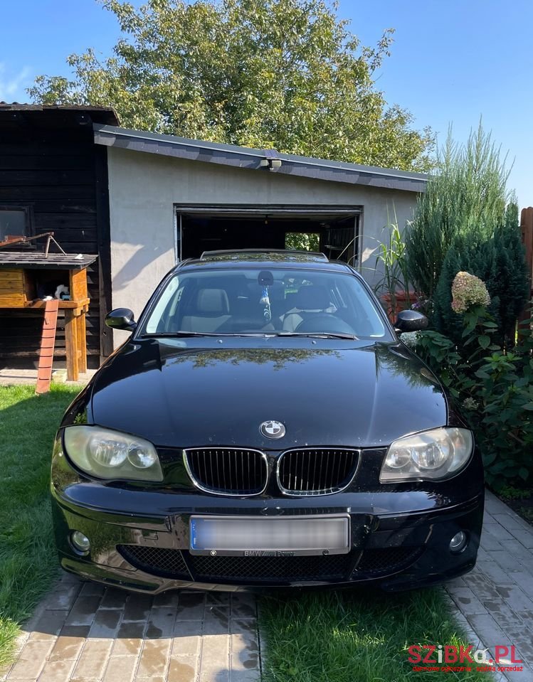 2006' BMW 1 Series 120I photo #4