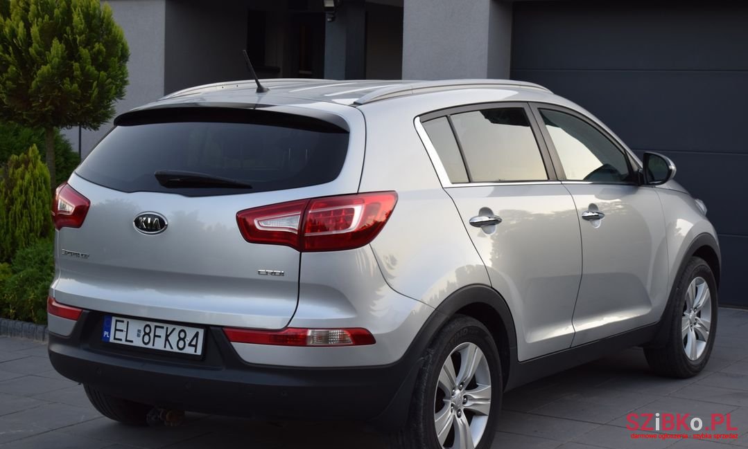 2010' Kia Sportage photo #5