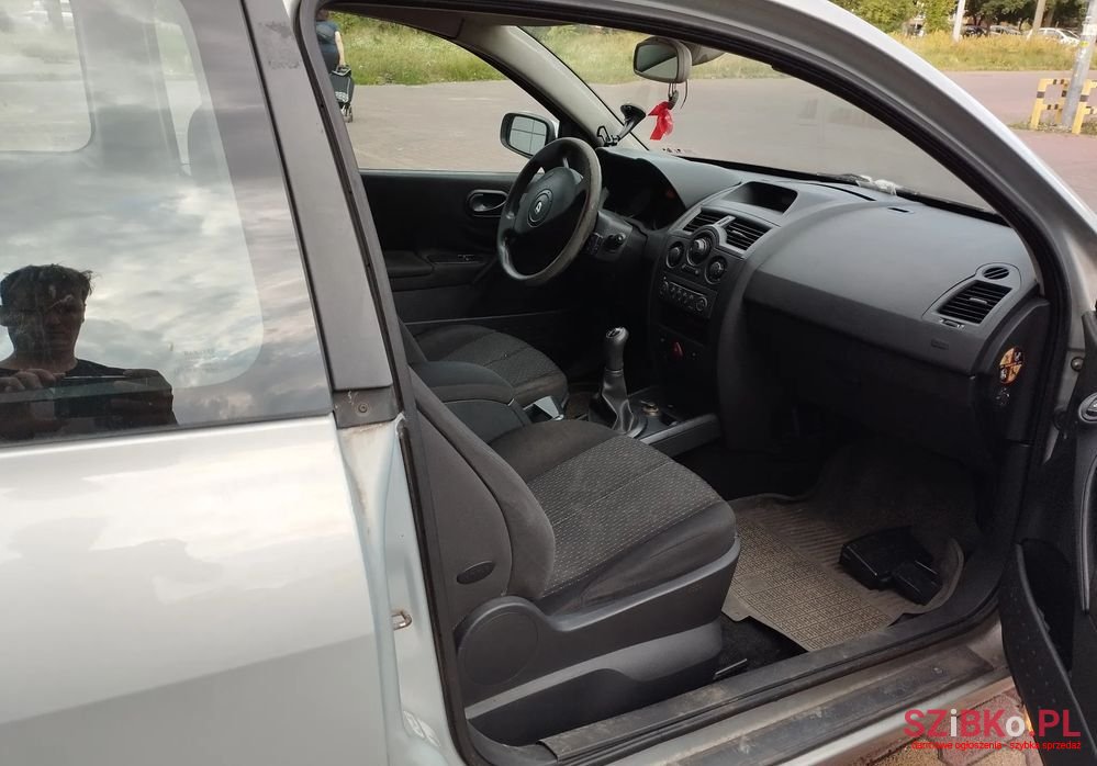 2002' Renault Megane photo #5