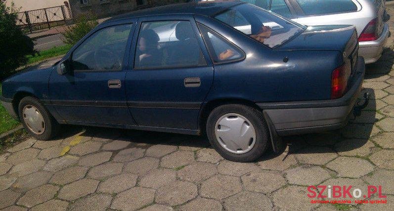 1991' Opel Vectra photo #1