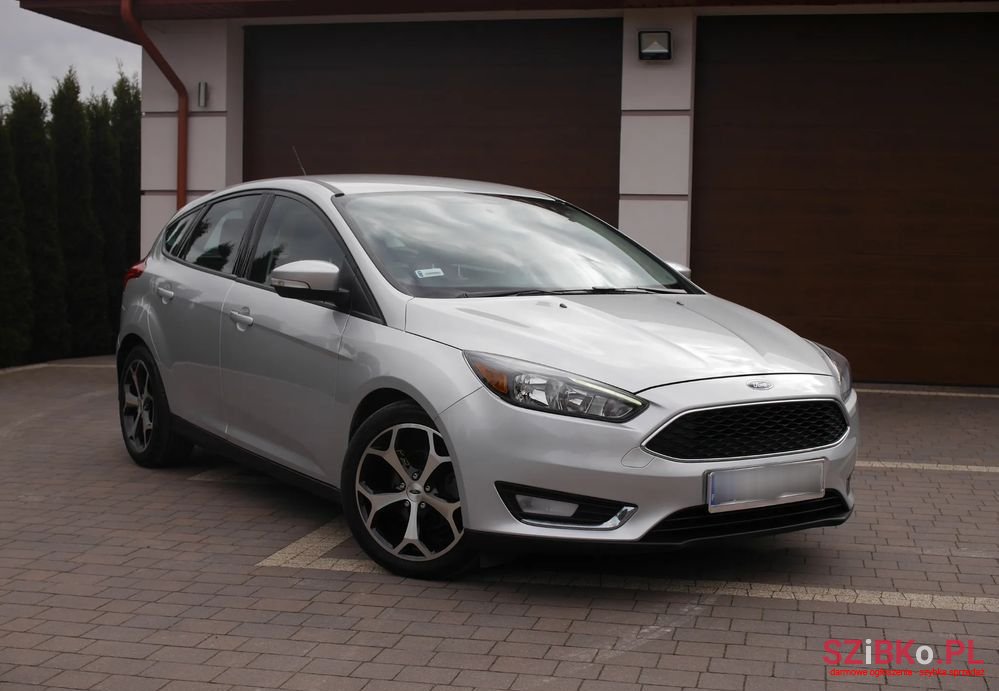 2015' Ford Focus photo #6