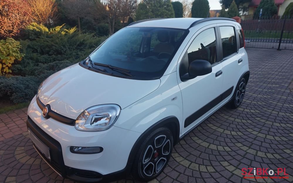 2022' Fiat Panda photo #3