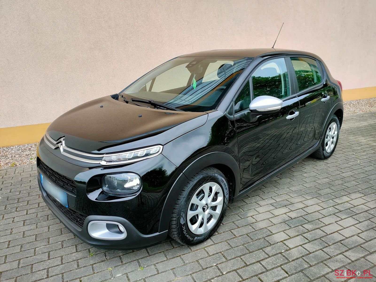 2017' Citroen C3 photo #2