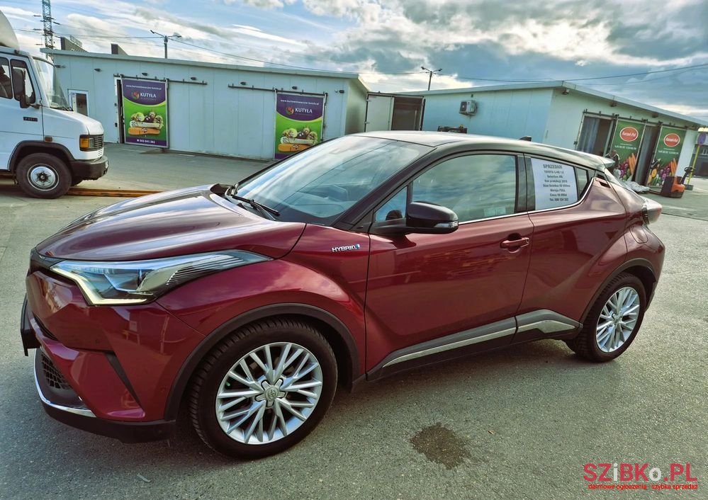 2018' Toyota C-HR photo #4