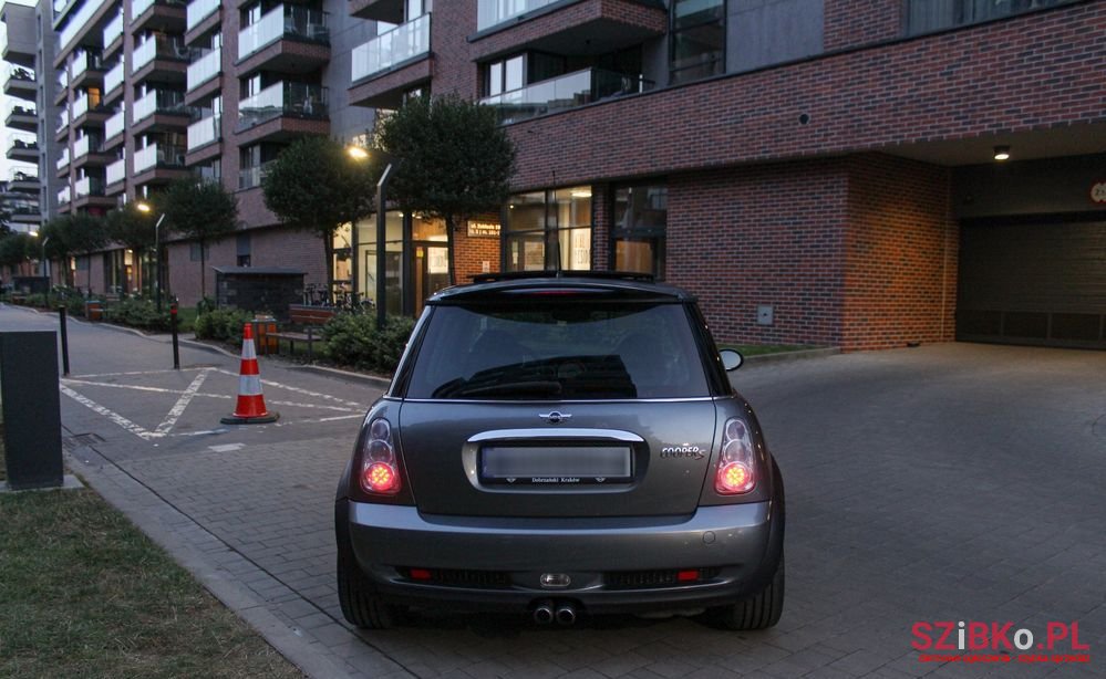 2003' MINI Cooper S Chili photo #4