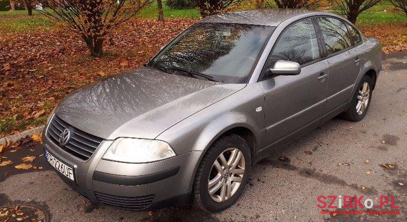 2003' Volkswagen Passat photo #1