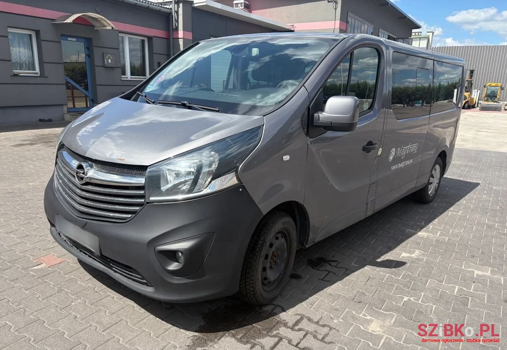 2015' Opel Vivaro L2H1 S&S photo #1