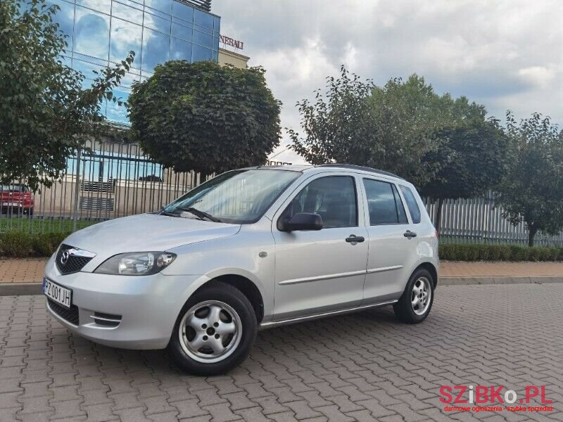 2003' Mazda 2 photo #1