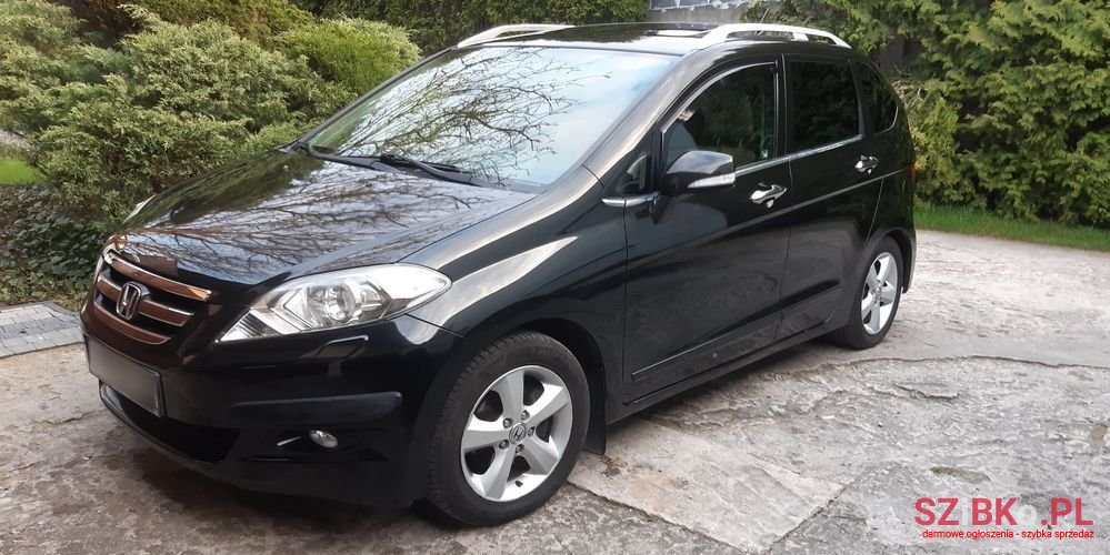 2008' Honda FR-V photo #1