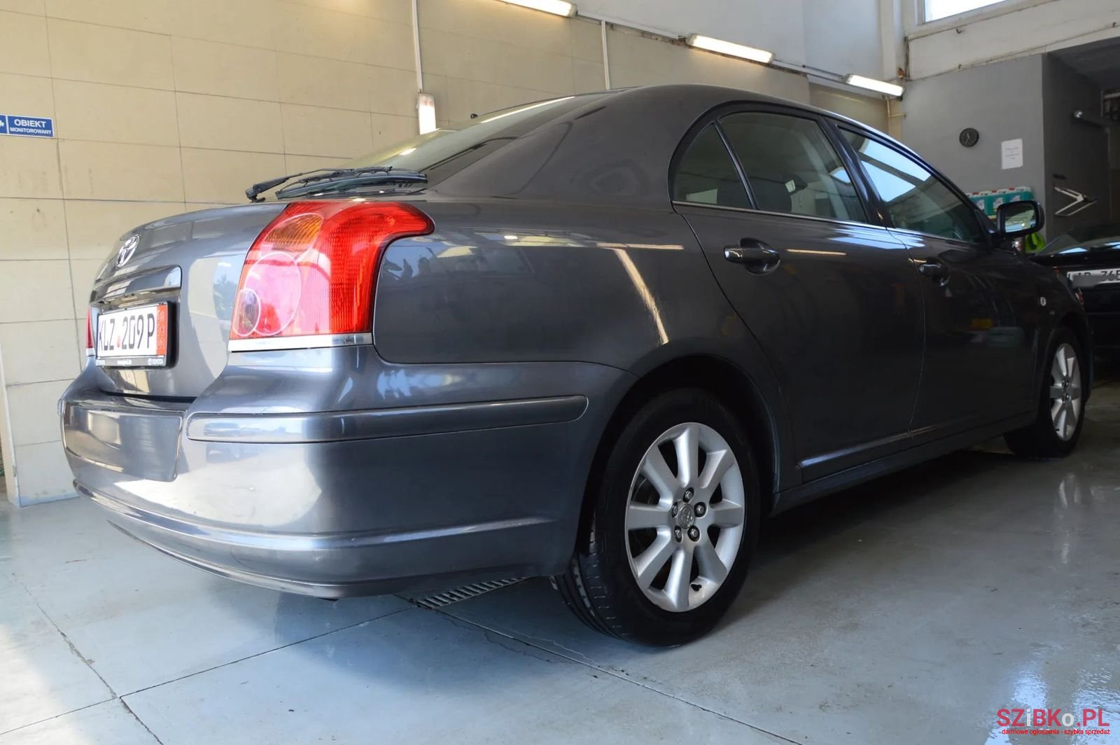 2006' Toyota Avensis photo #3