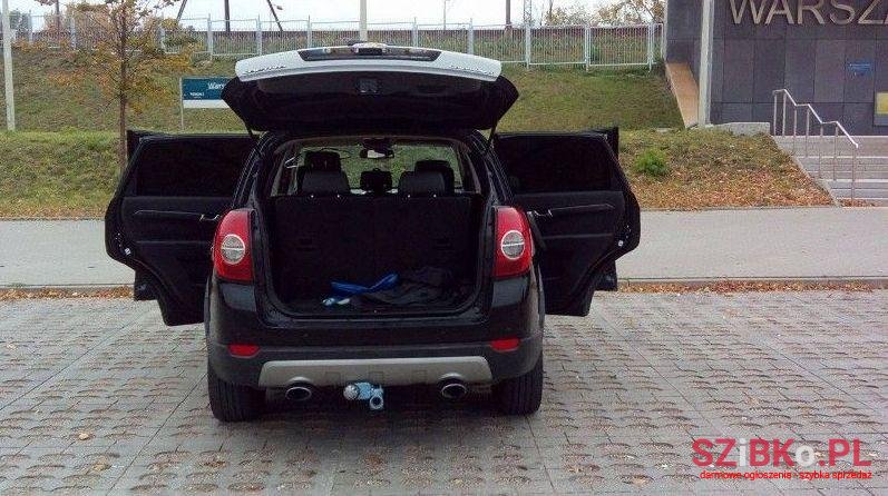 2007' Chevrolet Captiva photo #2