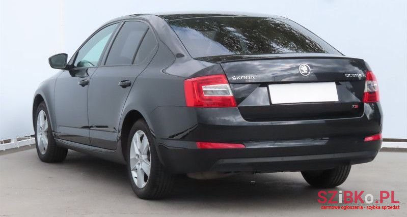 2013' Skoda Octavia photo #2