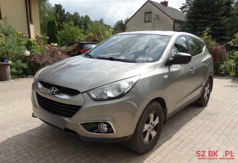 2010' Hyundai ix35 1.7 Crdi Classic 2Wd photo #1