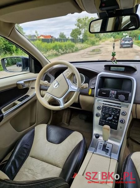 2010' Volvo Xc 60 photo #2