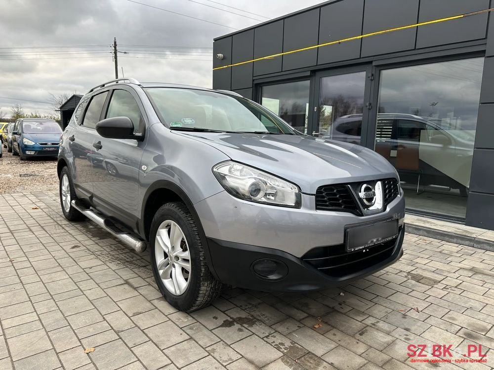 2010' Nissan Qashqai 2.0 Tekna photo #4