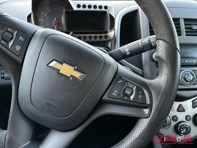 2011' Chevrolet Aveo photo #6