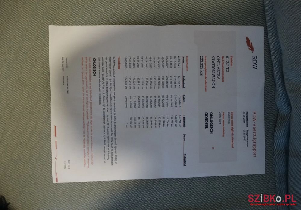 2008' Opel Astra photo #4