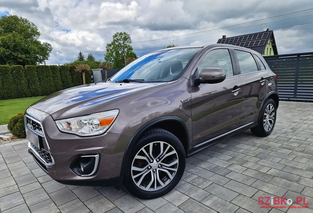 2016' Mitsubishi ASX photo #3