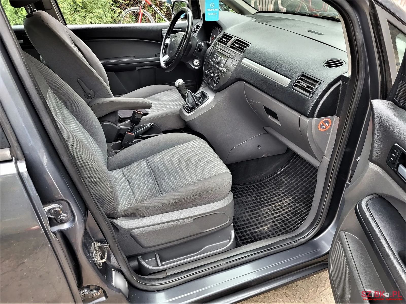 2004' Ford Focus C-MAX photo #3