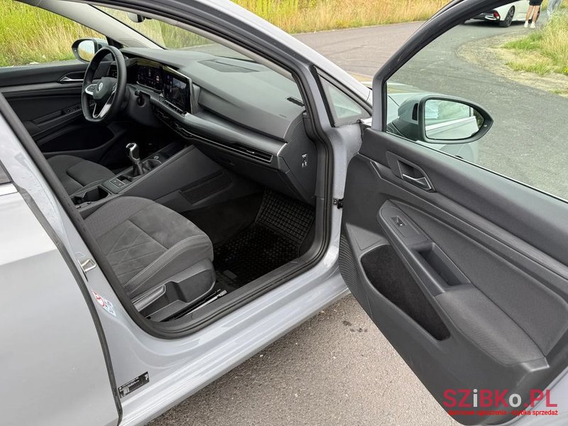 2020' Volkswagen Golf photo #6