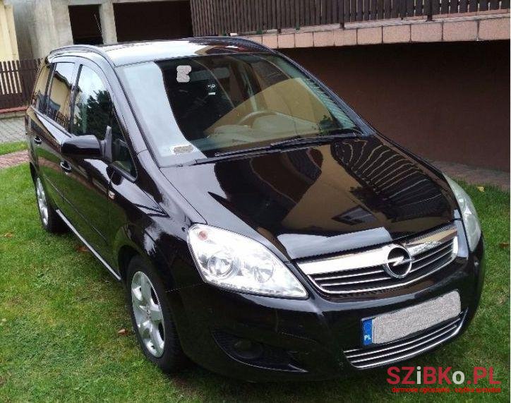 2008' Opel Zafira photo #1