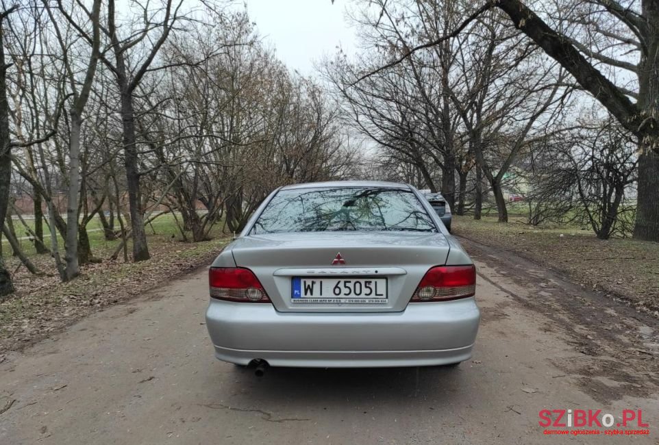 2001' Mitsubishi Galant photo #5