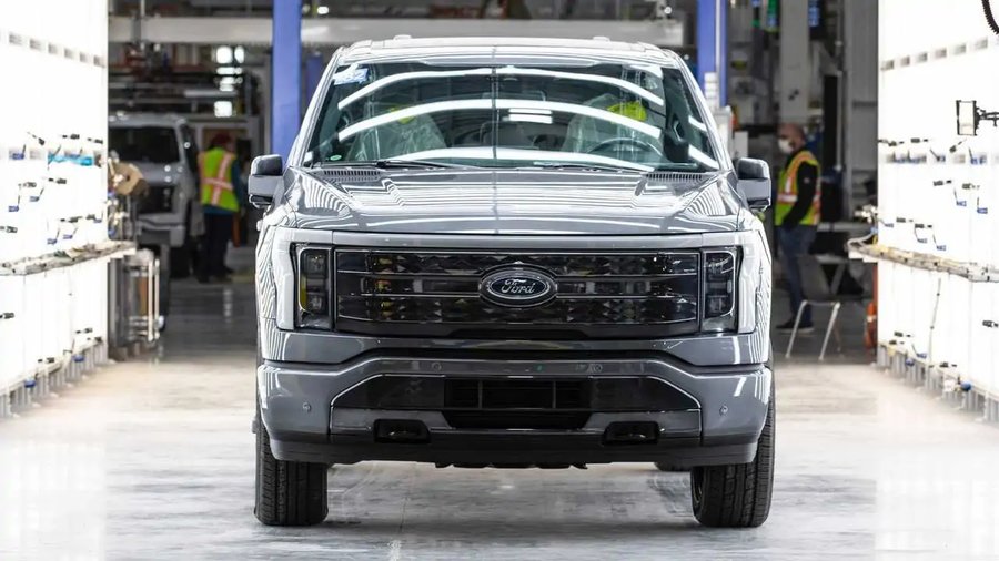 Ford Replaced 350 Employees With AI. Then Immediately Had To Rehire Them