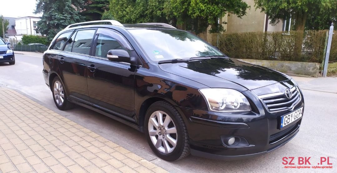 2007' Toyota Avensis photo #2