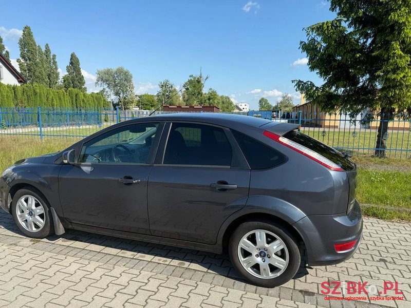 2009' Ford Focus photo #6