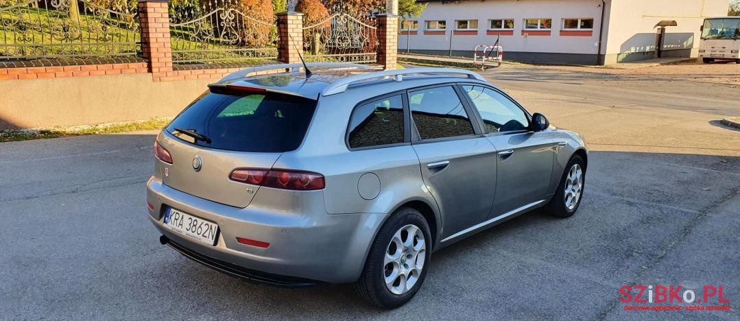 2007' Alfa Romeo 159 photo #4