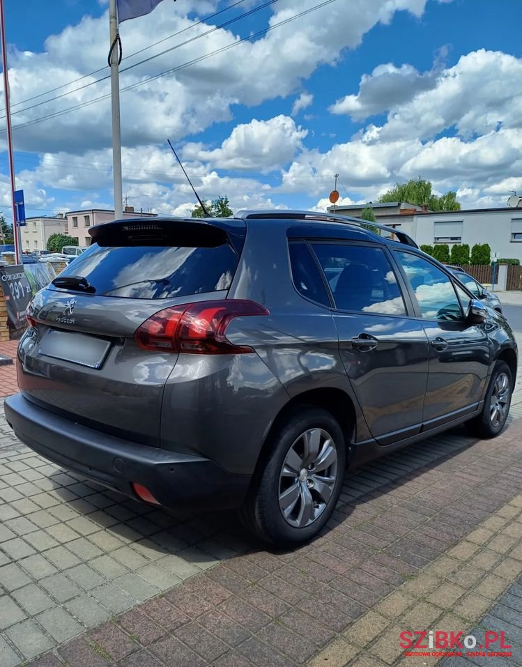 2019' Peugeot 2008 photo #5