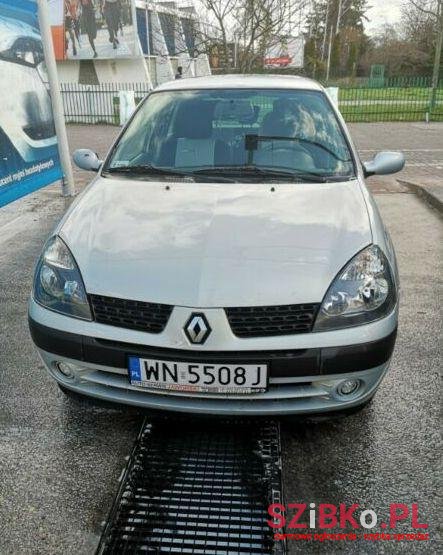 2003' Renault Clio photo #1