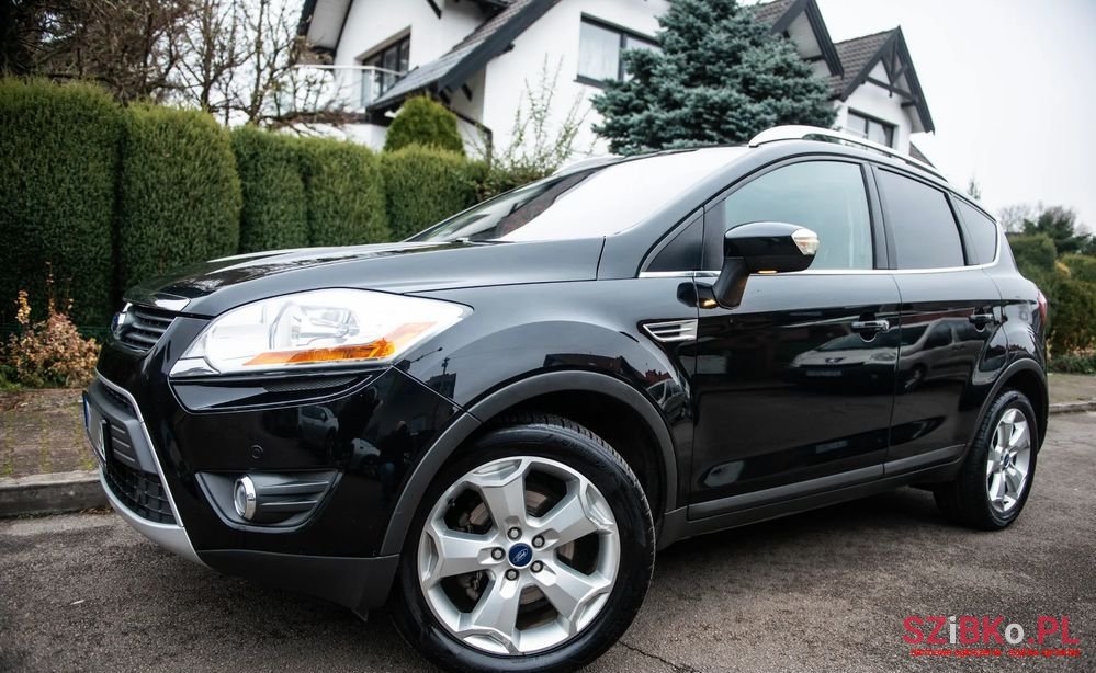 2011' Ford Kuga photo #1