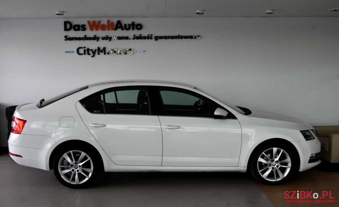 2019' Skoda Octavia photo #3