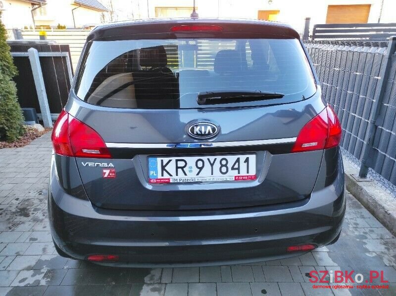 2017' Kia Venga photo #5