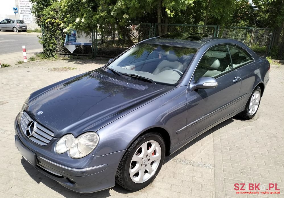 2003' Mercedes-Benz CLK photo #3