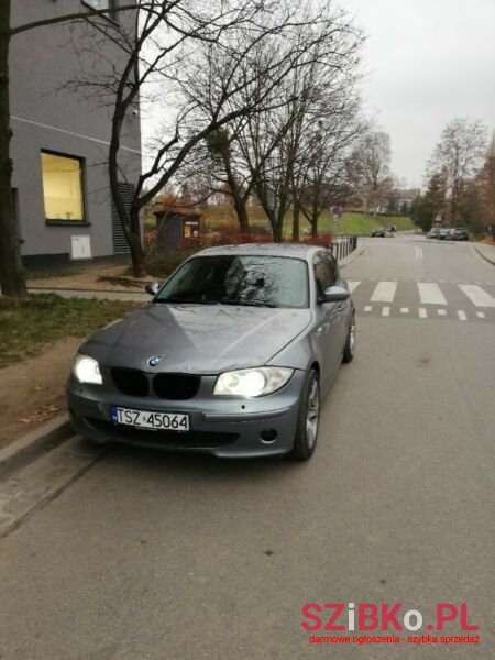 2005' BMW Seria 1 photo #1