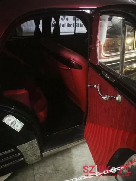 1948' Chevrolet Fleetline photo #3