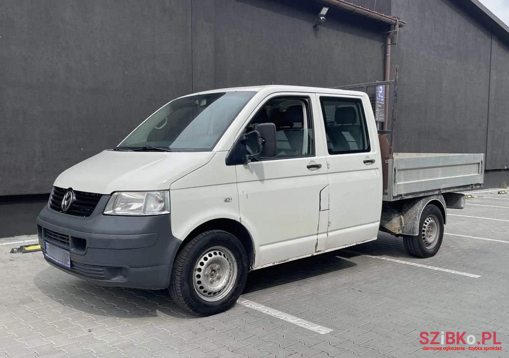 2004' Volkswagen Transporter photo #6