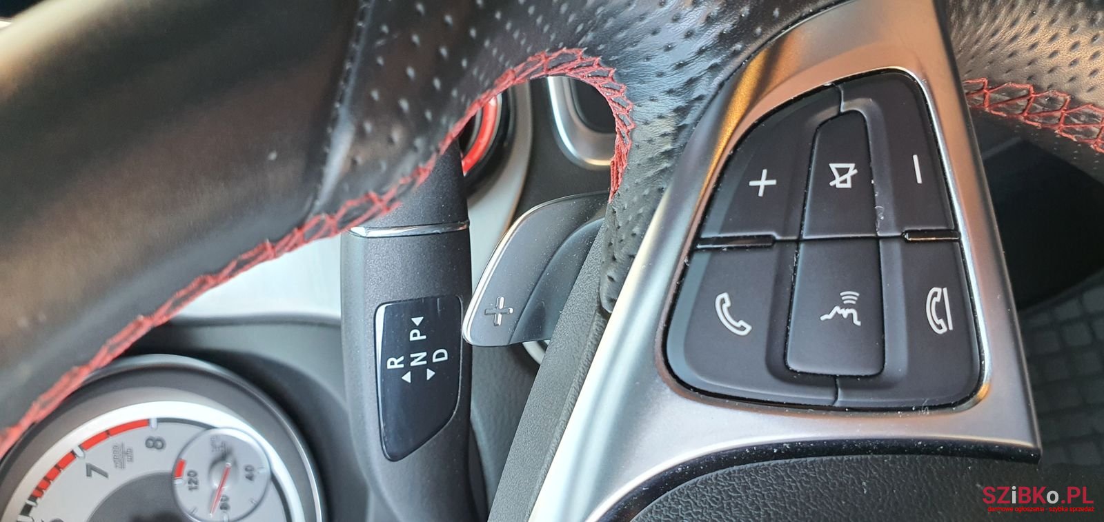 2016' Mercedes-Benz CLA 250 photo #5