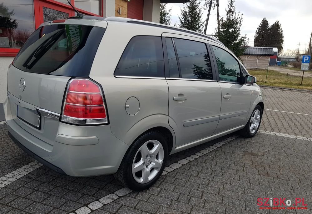 2007' Opel Zafira 2.2 Cosmo photo #4