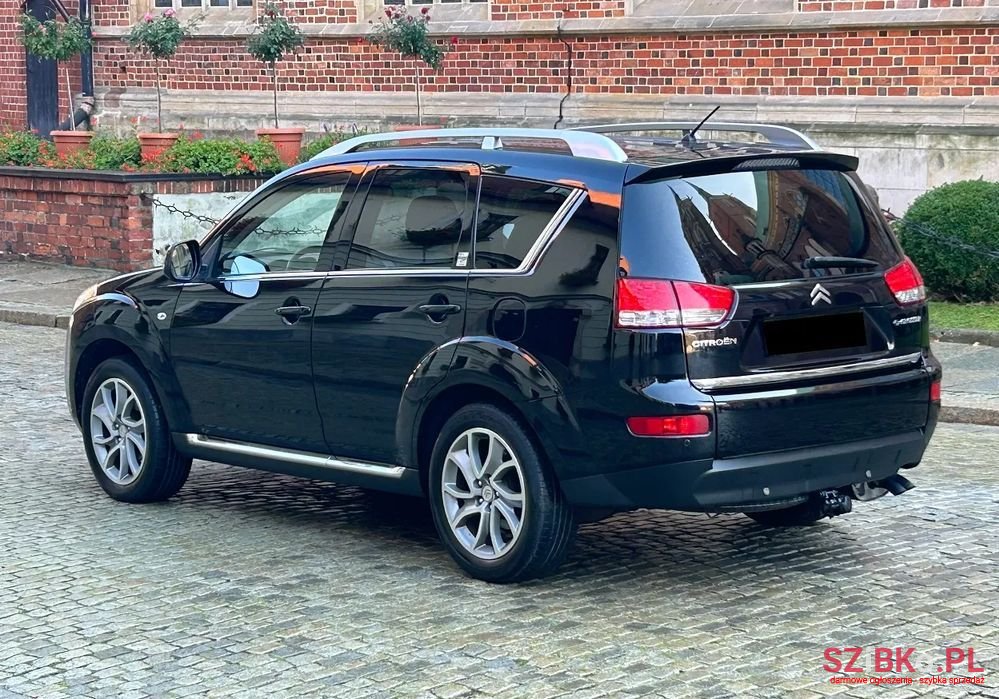 2008' Citroen C-Crosser photo #5