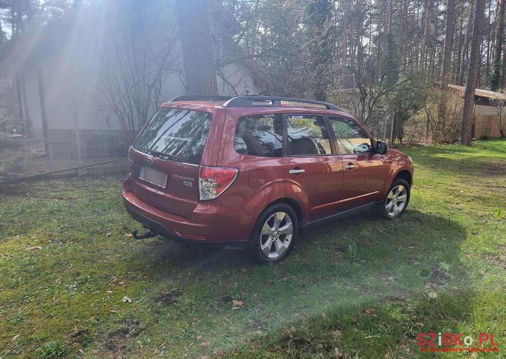 2011' Subaru Forester 2.0 D Exclusive photo #6