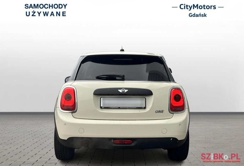 2018' MINI One photo #4