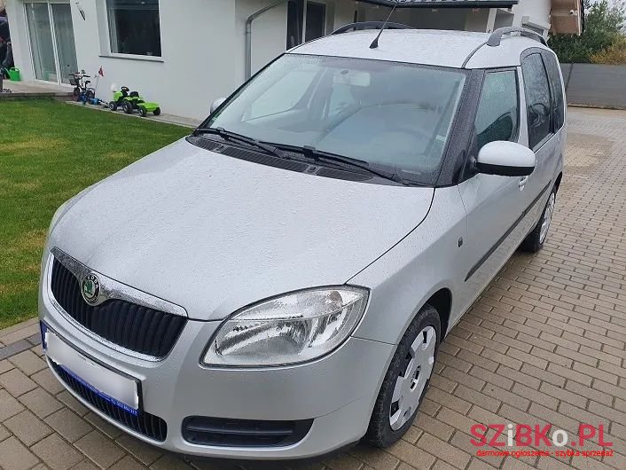 2007' Skoda Roomster photo #5