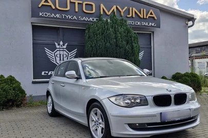 2011' BMW 1 Series 116I